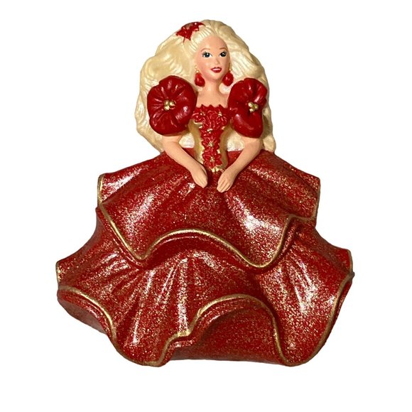 Hallmark/ Mattel Barbie Christmas Pin/ Brooch 1995 - Picture 1 of 10